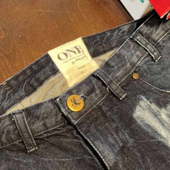 Size 26 - Picture 8 of 8